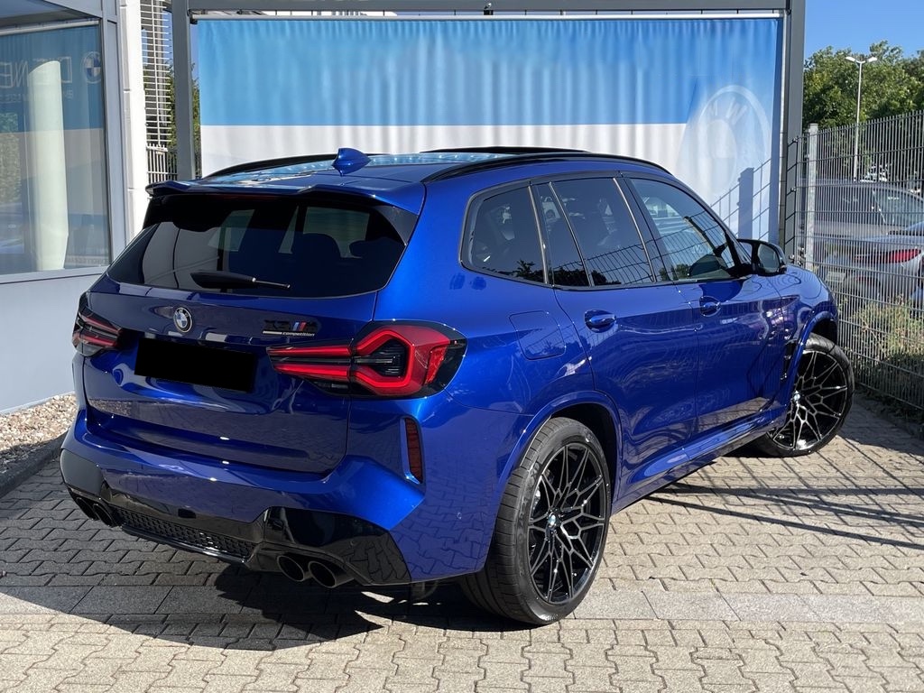 nový facelift |  BMW X3M Competition | nové auto skladem |  od německého autorizovaného prodejce |  autoibuy.com